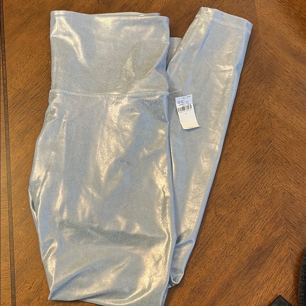NWT Old Navy Power Soft Shiny Silver Leggings
